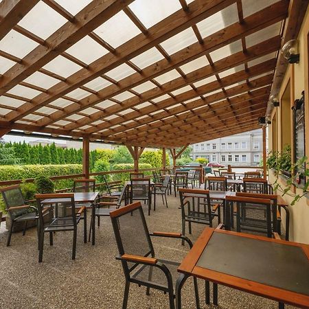 Javorník Hotel Taverna מראה חיצוני תמונה